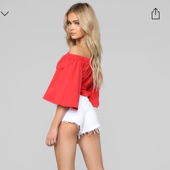 Red fashion nova off the shoulders top! - Picture 3 of 6